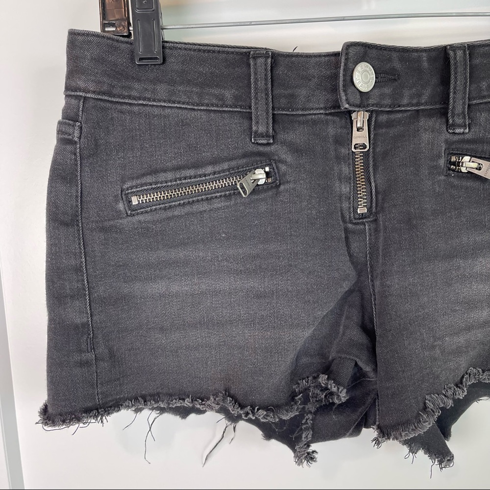 Express Mid Rise Denim Shorts - Picture 4 of 7
